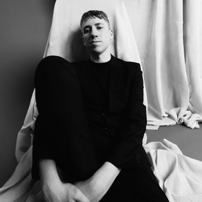 Profile photo of Jon Emmony